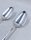  2  Vintage Wm Rogers Windsor Oval Soup Spoons   7  L  federal 12oz Silverplate 