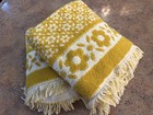 Vintage 60-70 s Cannon Monticello Gold Daisy Flowers Fringe Trim 2 Bath Towels