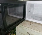 Ge Microwave  1 1