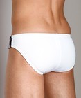 Nwe Speedo Men s Xtra Life Lycra Shoreline 1  Swim Race Brief White 34  7300150