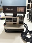 Polaroid Sun600 Lms Vintage    85 Instant Film Camera Black Classic  Euc   Working