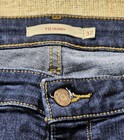 Levi s 711 Skinny Jeans Women s Size 30 Blue Dark Wash Mid Rise Stretch Denim