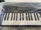 Yamaha Psr-e273 61-key Portable Keyboard - Nib