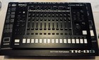 Roland Tr-8s Aira Rhythm Performer Drum Machine