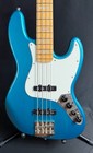 Squier Classic Vibe Active 70 s Jazz Bass Guitar Ocean Turquoise Finish  580 