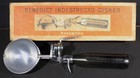 Very Nice Vintage Benedict Indestructo Disher Scoop Bakelite Handle No 3 Size 10