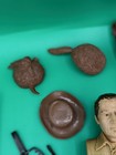 Vintage Marx Best Of The West Daniel Boone Figure W Hats  Rifle   Accessories