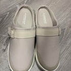 Women   s Size 8 5 Staheekum Slip Ons  B89  B99 