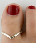 925 Silver Chevron Toe Ring V Shape Minimalist Womens Adjustable Foot Jewelry