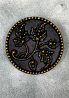 Antique Brass Button     Ornate Floral Vine Design     1 5    Victorian   Art Nouveau