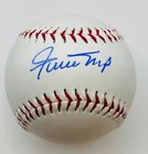Willie Mays Signed Baseball In Case With Coa  pc489318   giants 