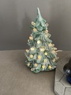 Vtg      Holland Mold Ceramic Christmas Carolers Dog Street Light Church House