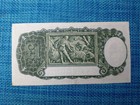          Australia 1 Pound 1942  P-26 P-26b Vf  Banknotes  110525-27
