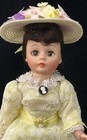 Top-notch Madame Alexander Vintage 9  Portrettes Doll  Daisy 1110  Iob W tag