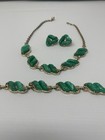 Vintage Green Enamel Gold Tone Jewelry Set Necklace  Bracelet  Clip-on Earrings
