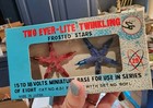 Rare Box Of Two Ever-lite Twinkling Frosted Star Light Bulbs Nrfb Nos