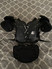Xenith Flyte Youth Football Shoulder Pads Large With Back Plate  used Read Desc 