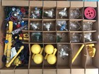 Capsela 1000 Motorized Science Construction Toy System - Land And Water Set