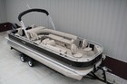 New  25 Ft  Pontoon Boat-60 Hp Mercury