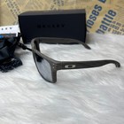 Oakley Holbrook Polarized Sunglasses Wood Grain Frame Silver Mirror Lens Uv400