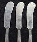 Watson Lotus Sterling Silver  Set Of 3 Butter Spreaders  3 6 Oz  No Monogram