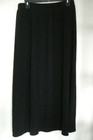 Ladies  Long Skirt Size Large Black Covington New