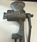 Antique C1915 Griswold s Erie No 11 Cast Iron Meat Grinder 2470 Hand Crank