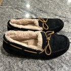 Ugg Australia Womens Dakota Black Suede Sheepskin Moccasin Slip-on Size 9 Us