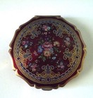 Vtg Stratton Red   Gold Floral Powder Mirror   Puff Compact Case From England