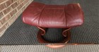 Ekornes Stressless Paloma Burgundy Leather  Adjustable Ottoman  Great Condition 