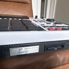 Akai Professional Mpc2500 Sampler   Sequencer 217 500 White 16-pad