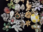 Wow    Vintage Jewelry 89 Pc Clip On Screw Back Single Flower Earring Lot Floral