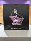 Iron Studios Into The Spider Verse Spider-gwen 1 10 Scale Statue Figures Model