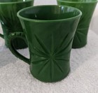 Lot Of 5 Vintage Mid Century Green Starburst Plastic Cups Mugs Drinkware Set