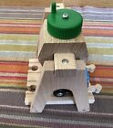 33386 Brio Wooden Train Doublewide Overhead Crane With Cargo Car  Thomas  
