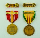 Vietnam Service   National Defense Medal Full Size In Original Gi Issue Boxes