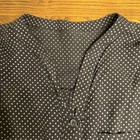 Woman Black Micro Polka Dot V-neck Buttons Adjustable Roll-tab Sleeves Top Xl