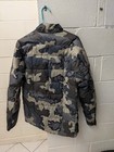 Kuiu Men   s L Regular Camouflage Full Zip Insulated Nylon  puffy  Jacket