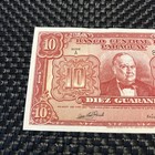 Paraguay- 10 Guaran  es-1952
