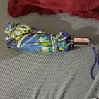 Vera Bradley Women   s Compact Folding Umbrella  Multicolor Floral Pattern