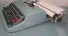 Vintage Underwood Olivetti Lettera 22 Manual Typewriter 1954-55 W Case  Read 