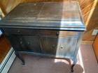 Victor Victrola Antique Phonograph Mahogony Credenza Cabinet-v2215