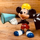 Vintage Disney Mickey Donald Minnie Pvc Figurine Set Movie Director Clapboard
