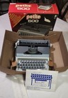 Vintage 1984  petite 600  Toy Typewriter With Original Box   Manual 