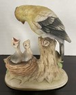  Lefton Kw3504 Goldfinch Bird Figurine Mother Feeding Her Babies 
