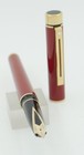 Sheaffer Targa Burgundy Lacquer   Gold Fountain Pen - 14kt Fine Nib - 1985