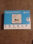 At t 1740 Digital Answering System W time day Stamp Telephone Machine New