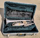 Besson Trumpet London 1000 W case  -ll
