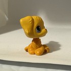Littlest Pet Shop Lps Hasbro  21 Golden Retriever Dog Blue Eyes Vtg 2004