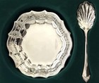 Oneida Vintage Silver Plate 1997 Chippendale Hostess Dish   Spoon New